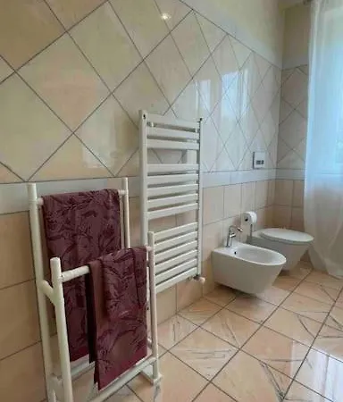 San Lorenzo Apartment *